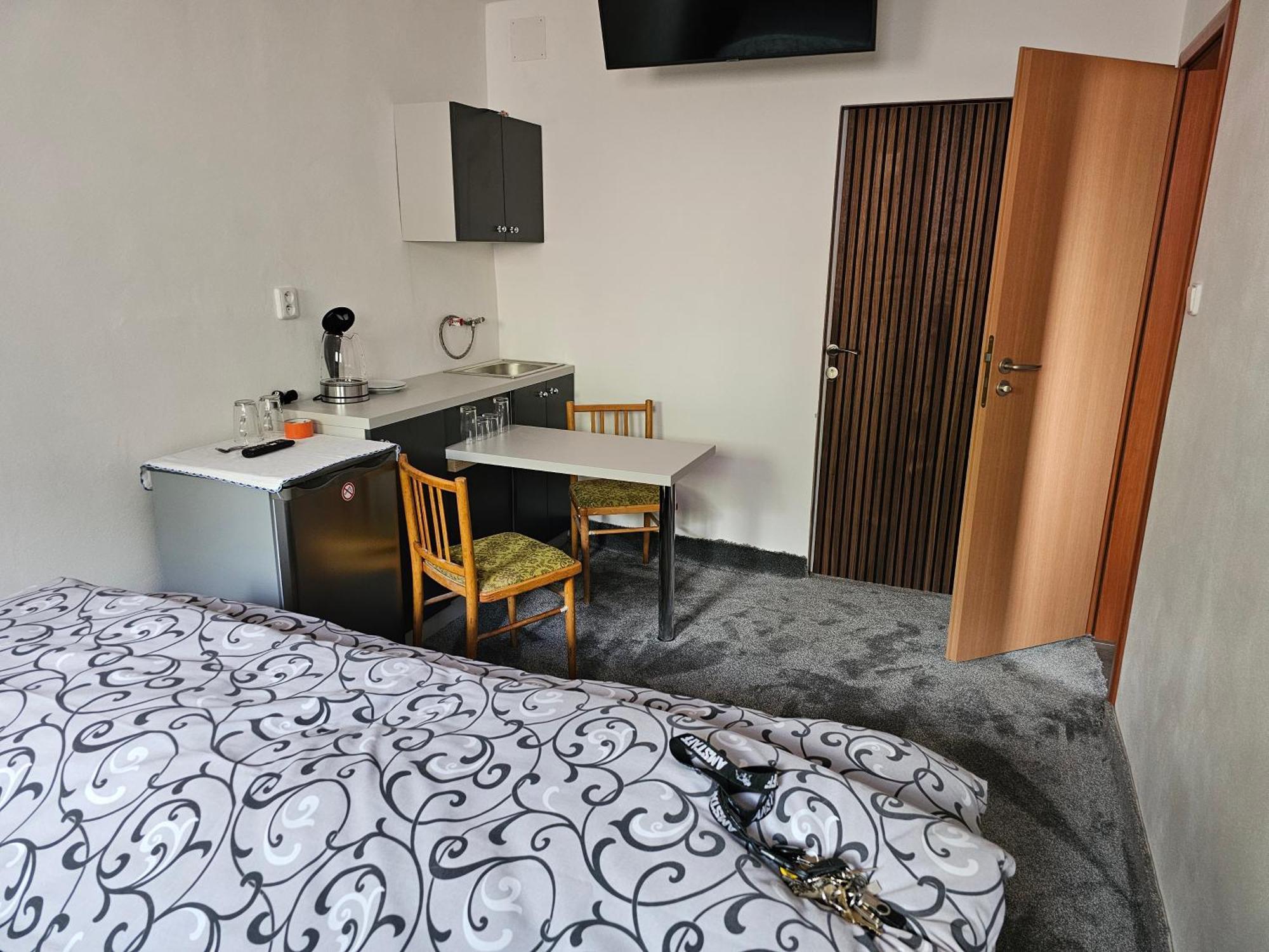 Hotel Koruna Rožnov pod Radhoštěm Eksteriør billede