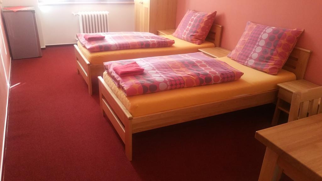 Hotel Koruna Rožnov pod Radhoštěm Værelse billede