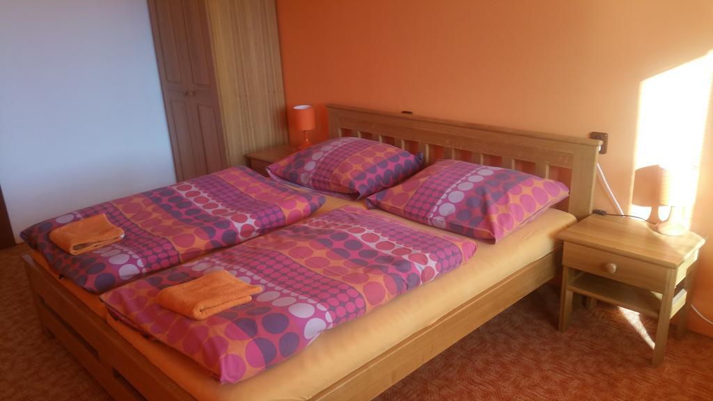 Hotel Koruna Rožnov pod Radhoštěm Værelse billede